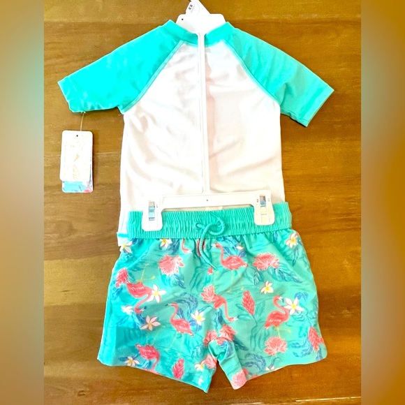 NWT Tommy Bahama Baby Boy Tropical Swim Trunk and Rash guard Set UPF 50 24 month - Picture 2 of 4